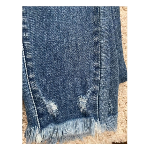NWT KanCan button fly jeans - Picture 2 of 7